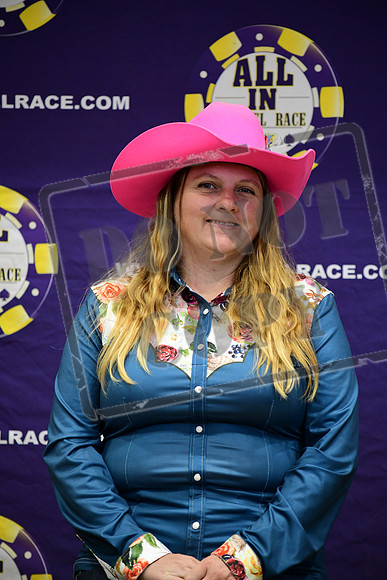 33 JESSICA BLASCHKE