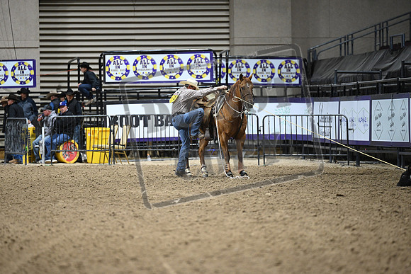 AB2_4237