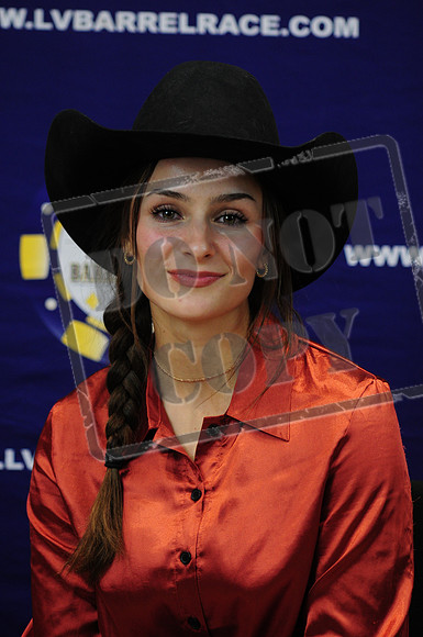 439-AVERI GORDON