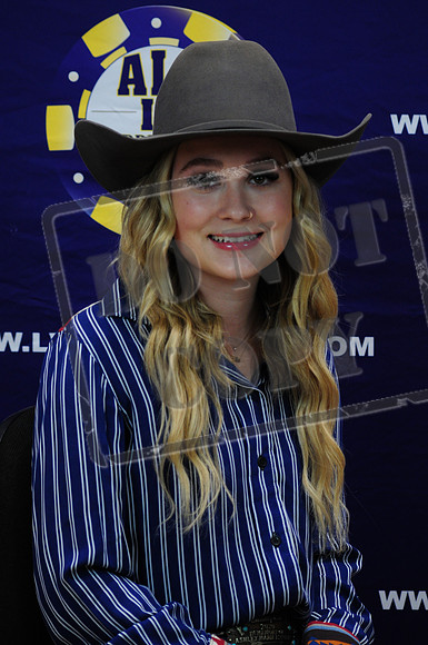 577-ELLA HILE