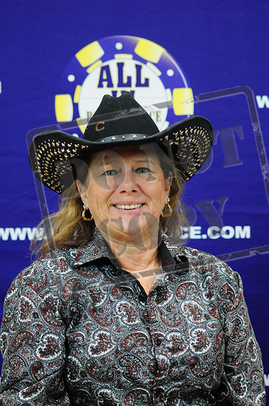 219-MICKI KERN